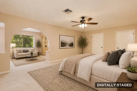 Third bedroom, digitally staged (digitally staged)